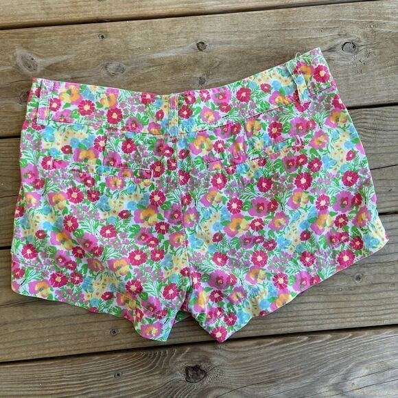 Lilly Pulitzer Walsh Garden by the Sea Shorts 2 - Picture 2 of 4